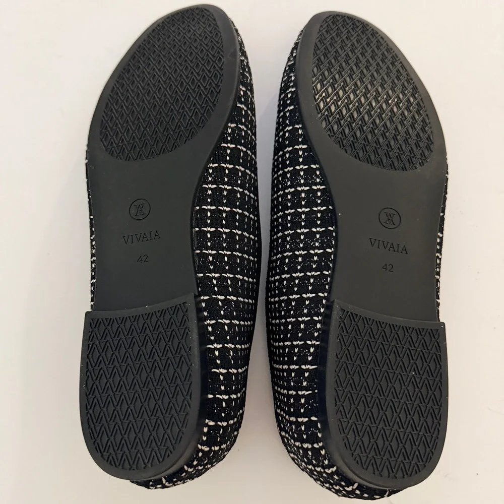 Vivaia Audrey Round-Toe Loafers Womens Flats B&W Tweed Knit Size 42 US 10.5